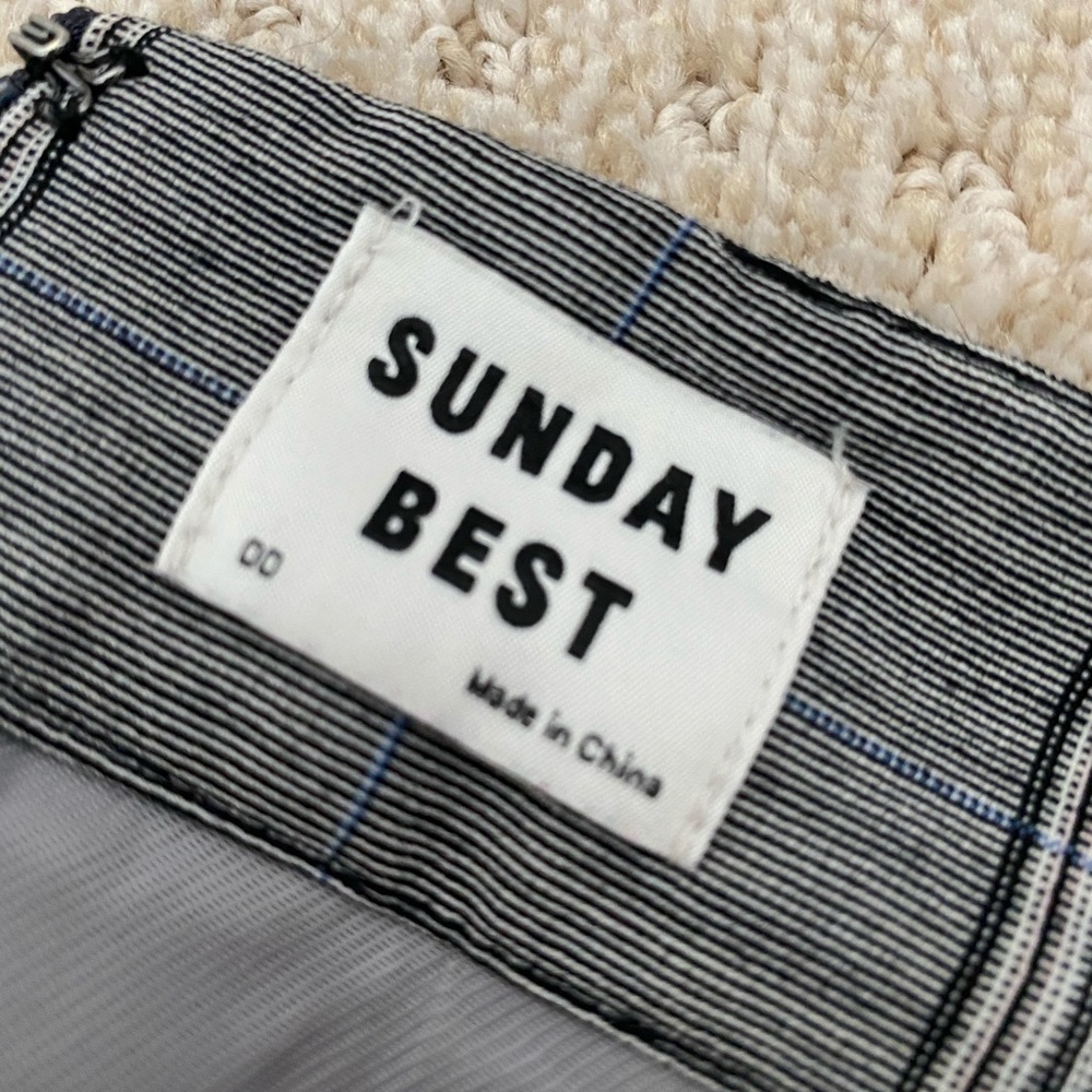 Aritzia Plaid Skirt - Picture 2 of 4